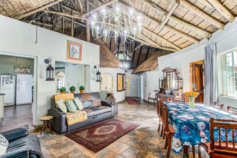 15 Bedroom Property for Sale in Hekpoort North West